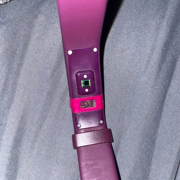 Fitbit - Picture 3 of 4
